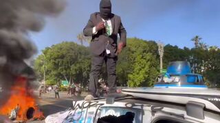 The Depravity of these Anti-American Rioters holds no Boundaries. Destroys Emergency Vehicle