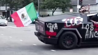 Apocalyptic scenes in Los Angeles. Illegal alien criminals stole a Cybertruck,