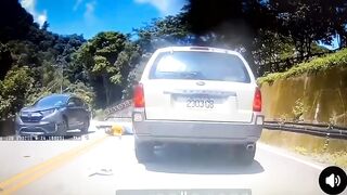 This is what should happen to everyone who drives like an asshole
