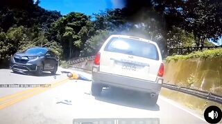This is what should happen to everyone who drives like an asshole