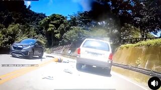 This is what should happen to everyone who drives like an asshole
