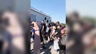 What else is this driver supposed to do? Tulsa Oklahoma (Driver was not charged)