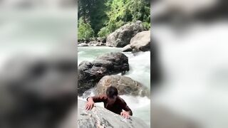 Yesterday Pakistan: Tourist drowns while taking selfie