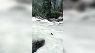 Yesterday Pakistan: Tourist drowns while taking selfie