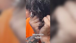 Indonesian Police Caught Australian Tourist with Drugs in his pocket
