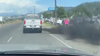 That's how you deal with protesters. “Peacefully”