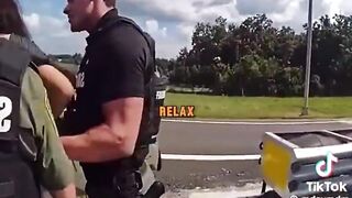 19 Year Old Chick Turns into Maniac as Police Search her Car.
