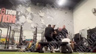 Guy gets beat up in gym!