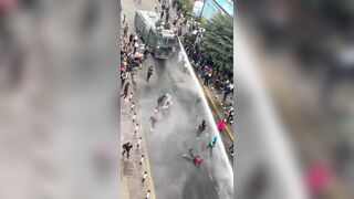 Rioters? What rioters?