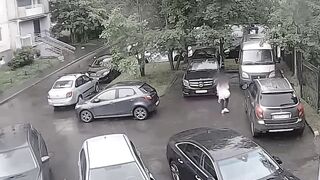 Wanna-be Unabomber plants Explosive under Car of Military Employee