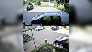 Drunk Driver smashes Woman in Horrible Car Crash