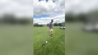 Ex-NHL Star Nick Tarnasky playing Golf turns into Fight (BRUTAL Butt Kicking)