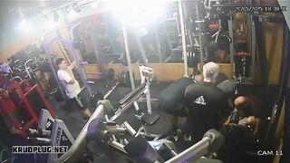College student suddenly collapses and passes away during gym workout
