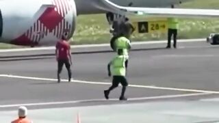 That Plane won't be Flying. Man sucked into Jet Engine dies Instantly
