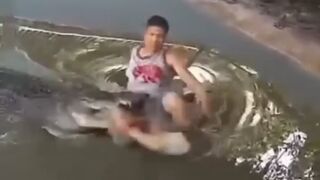 Man Attacked by a Crocodile After Mistakenly it was a Statue