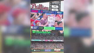 LOL: Phillies Had the Phillie Phanatic re-enact the Coldplay Affair