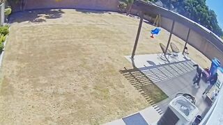 This is exactly why Americans have Guns..(Sunday, fun video)