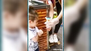 Trolling Master Class.... He Had Enough!!!