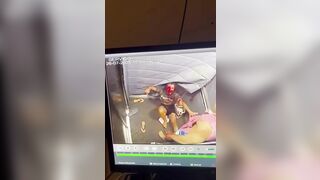 Woman brutally attacked with 60 Punches by "Boyfriend"