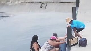 Boat Ramp unexpected exit, After give me the Finger !