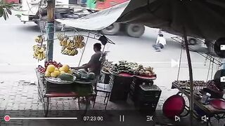 A young man died by laying under a Dump Truck
