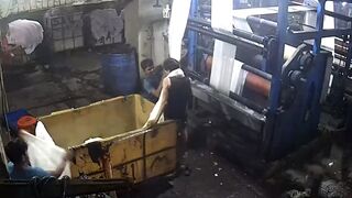 Stupidity like this gives Instant Karma