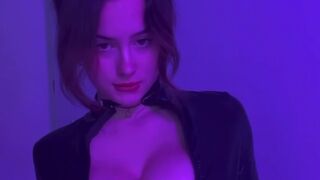 Good Morning TWW! Happy Saturday