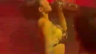 Darn, after drinking this mouthwash, can you still taste it with tomorrow's breakfast?