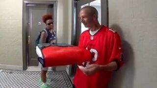 Can’t even deliver pizza in peace !