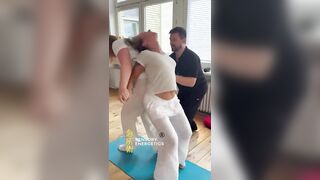 Woke White Women will Do Anything but Go to a Gym and Lift Weights