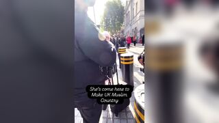 Al-lah HO Snackbar - The peaceful inbred