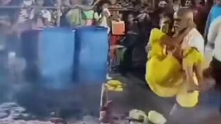 Well, who's hungry for some roast pajeet?