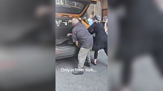 Woman refuses to pay her fare in New York