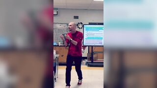 Middle School Teacher Explains to Students the Biblical Meaning of Fasting