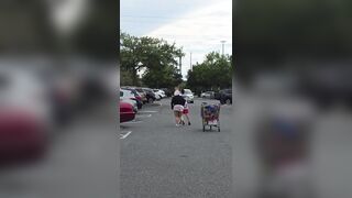 Man stops "ladies" from stealing from Walmart