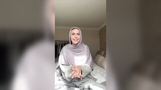 PAID or BRAINWASHED? A British girl converted to Islam for rewards in the afterlife