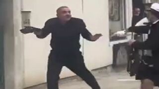 Pickpocket owned in Venice (Part 1)