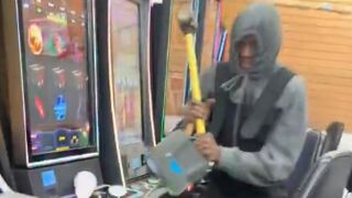 All for 10$ in quarters ?