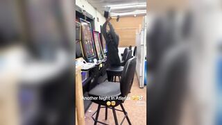 All for 10$ in quarters ?