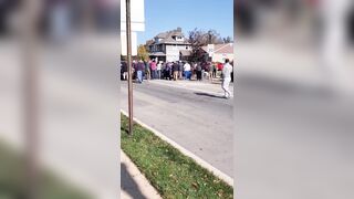 Car occupants forcibly arrested after ramming DHS agents