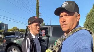 Man confronts several federal agents outside Home Depot