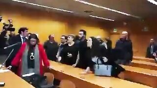 Italian Family Goes Crazy In Court After as African Migrant Who Sliced Their Father's Throat Only Gets 12 Years Prison