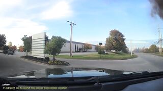 New wild video of UPS plane with 3 crew members crashnear the Louisville airport