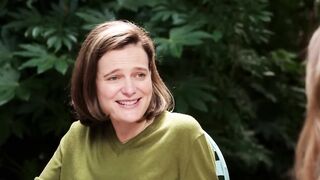 Sydney Sweeney refuses to apologize for ad about "good genes"