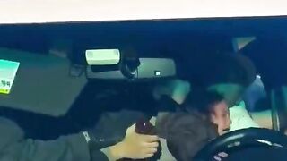 ICE grabs father by neck send him into violent seizure while his was holding his son