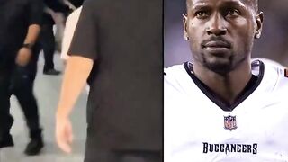 NFL Superstar Anotnio Brown Extradited from Dubai back to US on Attempted Murder Charges.