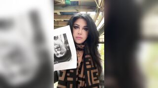 Iranian woman burns a picture of the demonic Ayatollah