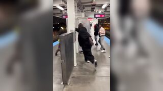 Man Tried To Mace A Woman But Accidentally Spraying himself