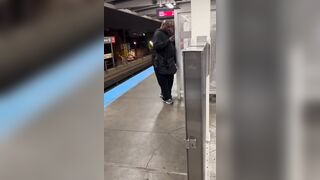 Man Tried To Mace A Woman But Accidentally Spraying himself