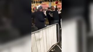 Christmas markets brought to standstill as two warring Travellers fight